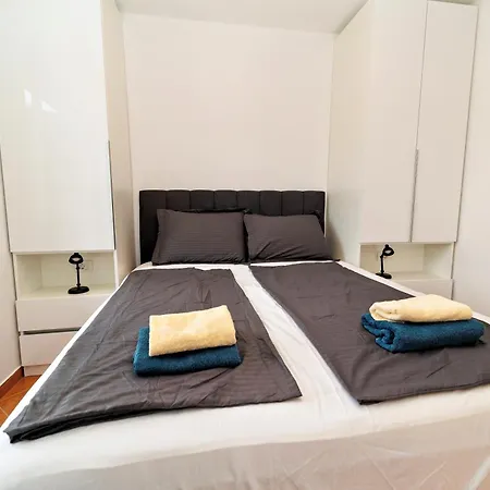Apartment Dzon Beachside *